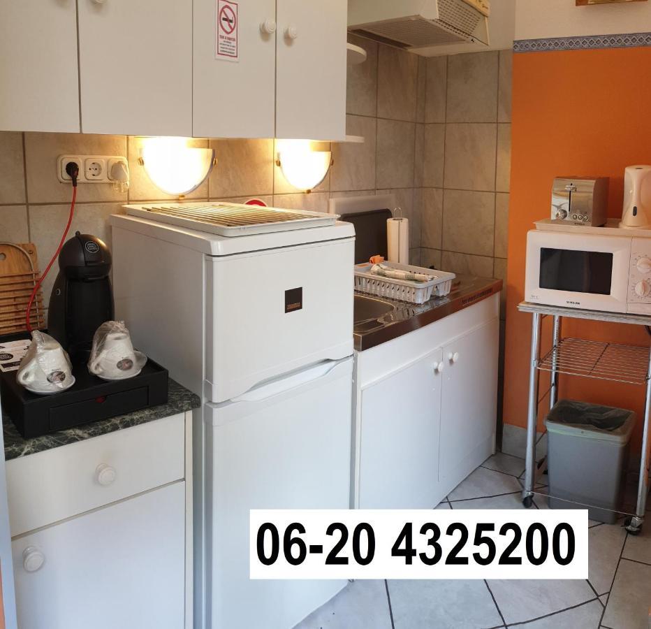 Apartment In The Center Of Budapest -Free Garage Parking Exteriör bild